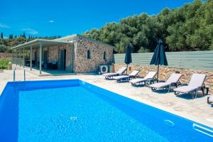 Villa Afrato Calma - Near Trapezaki Beach — 1