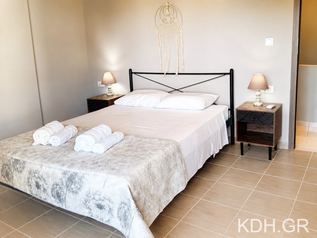 Paris` House • Sea View • Near Kaminia Beach & Skala — 11