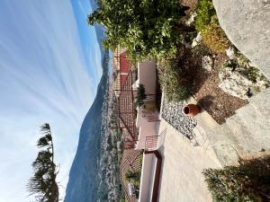 Antonios House with superb harbour & town view! VATHI ITHACA — 18