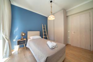 Luxury Apartment in Karavomilos — 13