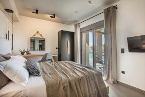 Avgi Luxury Villa - Private pool Svoronata