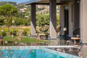 Avgi Luxury Villa - Private pool Svoronata — 70