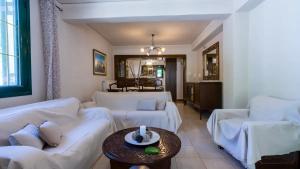 Penelope`s House close to Lixouri — 8