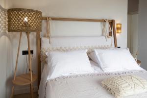 Phos & Physis Luxury Villa — 9