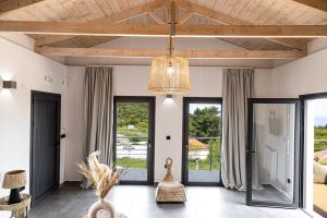 Phos & Physis Luxury Villa — 32