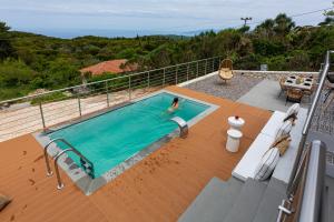 Phos & Physis Luxury Villa — 17