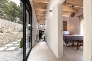 Phos & Physis Luxury Villa — 43