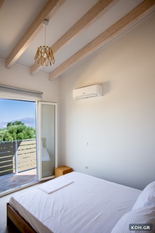 Sohora Cottage — 5